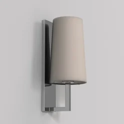 Baderomsbelysning Vegg>Astro Lighting Riva 350 vegglampe IP44 med skjerm