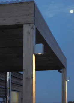 Lightup-Pris|Utelamper Med Opp/Ned Lys><noscript><img width=