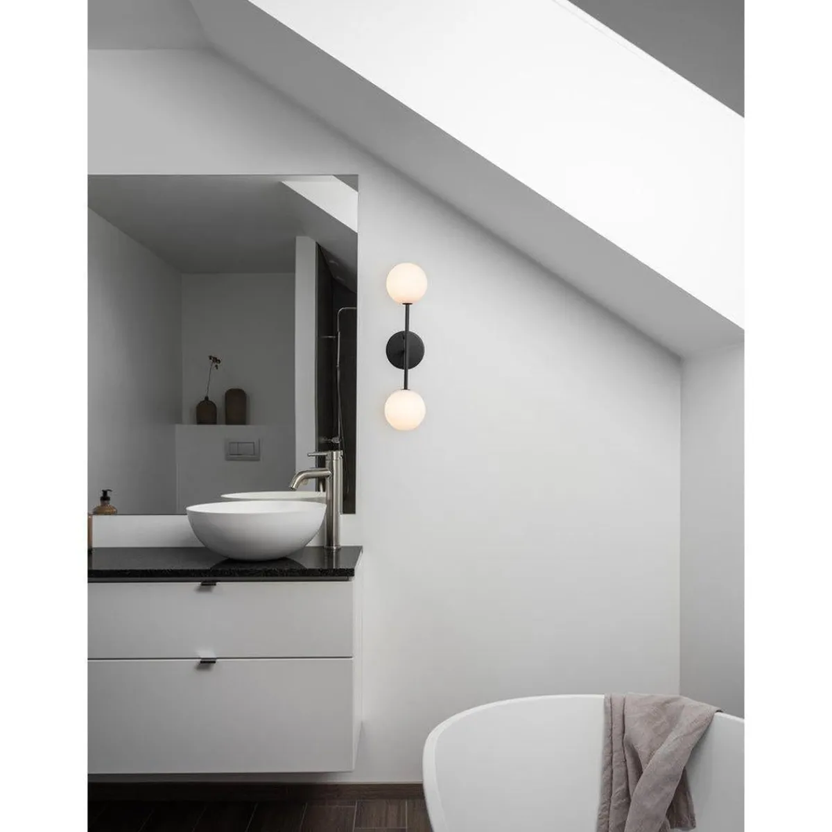 Baderomsbelysning Vegg>Pr home of Scandinavia Ab Sigma vegglampe dobbel IP23 - Svart/Opal Svart / Opal