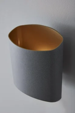 Vegglamper Med Opp/Ned Lys><noscript><img width=