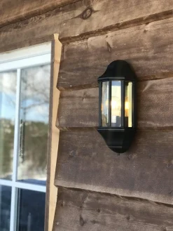 Lightup-Pris|Utelamper - Veggskjold / Plafond><noscript><img width=