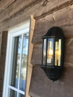 Lightup-Pris|Utelamper - Veggskjold / Plafond><noscript><img width=