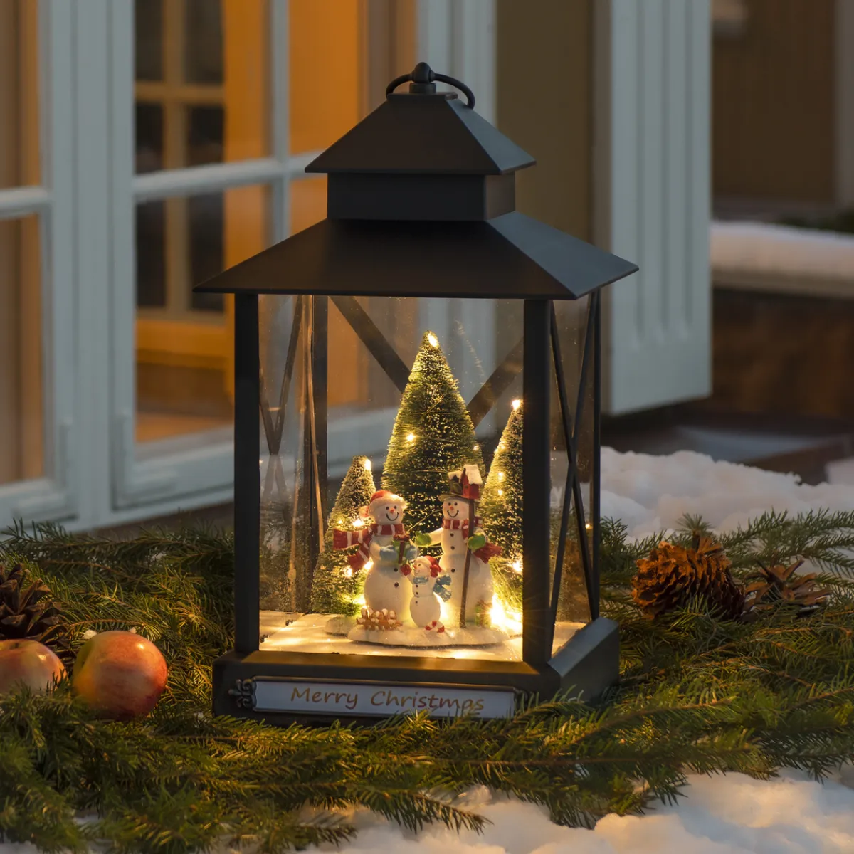 Juledekorasjoner|Julelykter>Konstsmide Stor lykt med juletre og snømenn - 42cm