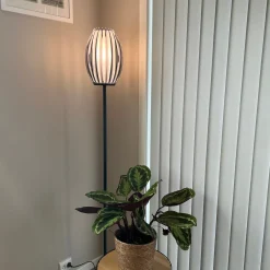 Interiørlamper Gulv>Herstal Tentacle gulvlampe Medium - Svart/Røykfarget Svart / Røyk