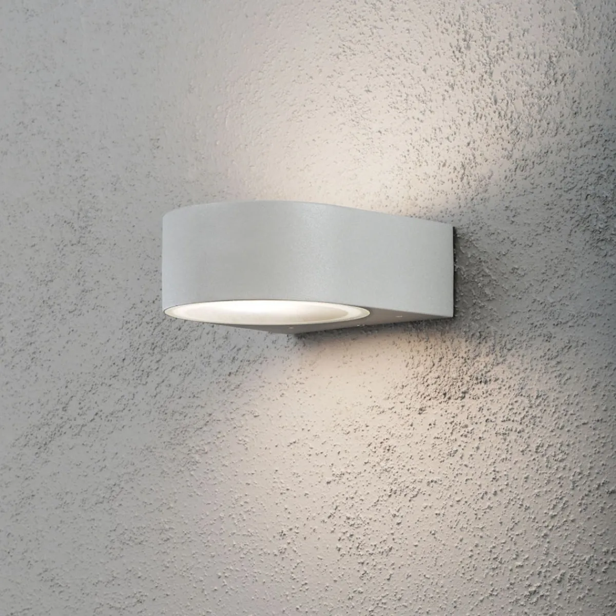 Utelamper Med Opp/Ned Lys>Konstsmide Teramo vegglampe - Grå