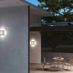 Utelamper - Veggskjold / Plafond>LOOM Design Thor vegglampe IP65 12W utendørs - /Frostet glass Svart