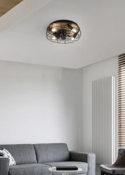 Takvifter>Reality Trondheim takvifte 4 lys m/fjernkontroll - Svart/Trefarget Svart / Tre