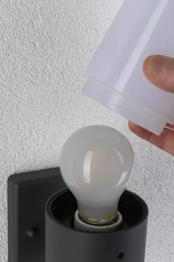 Utelamper - Klassiske Vegglamper><noscript><img width=