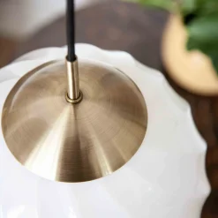 Kjøkkenbelysning Tak|Takpendler>Halo Designs Twist Egg takpendel 25 cm - Antikk messing/Hvit