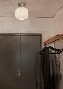 Taklamper / Takplafonder><noscript><img width=