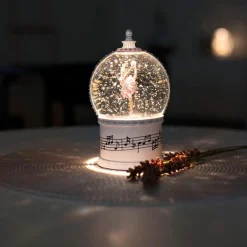 Juledekorasjon|Julelykter><noscript><img width=