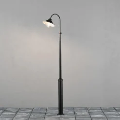 Lyktestolper><noscript><img width=