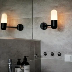 Baderomsbelysning Vegg>Pr home of Scandinavia Ab Zeta vegglampe IP44 - Svart